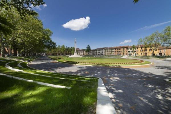 Ego' Residence Ферара Екстериор снимка